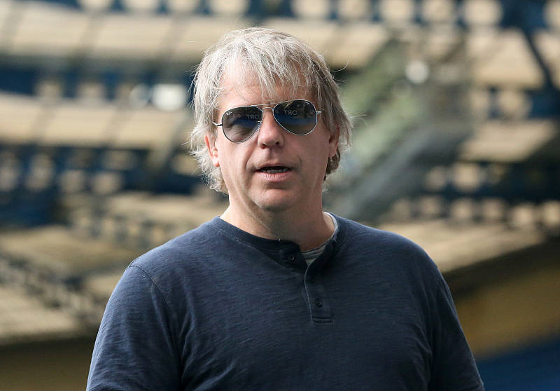 AYX-库里在切尔西比赛中出色发挥，表现优异引发热议！