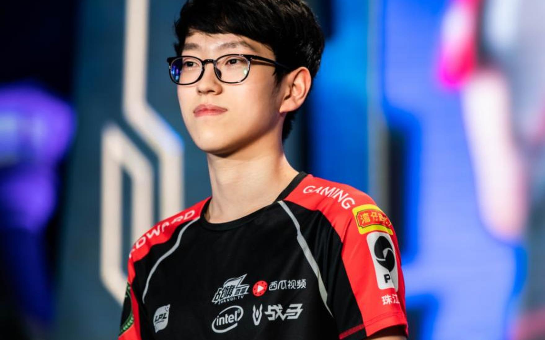 爱游戏-包含Scout连续十场比赛得分超过出色防守，快船不断突破！的词条