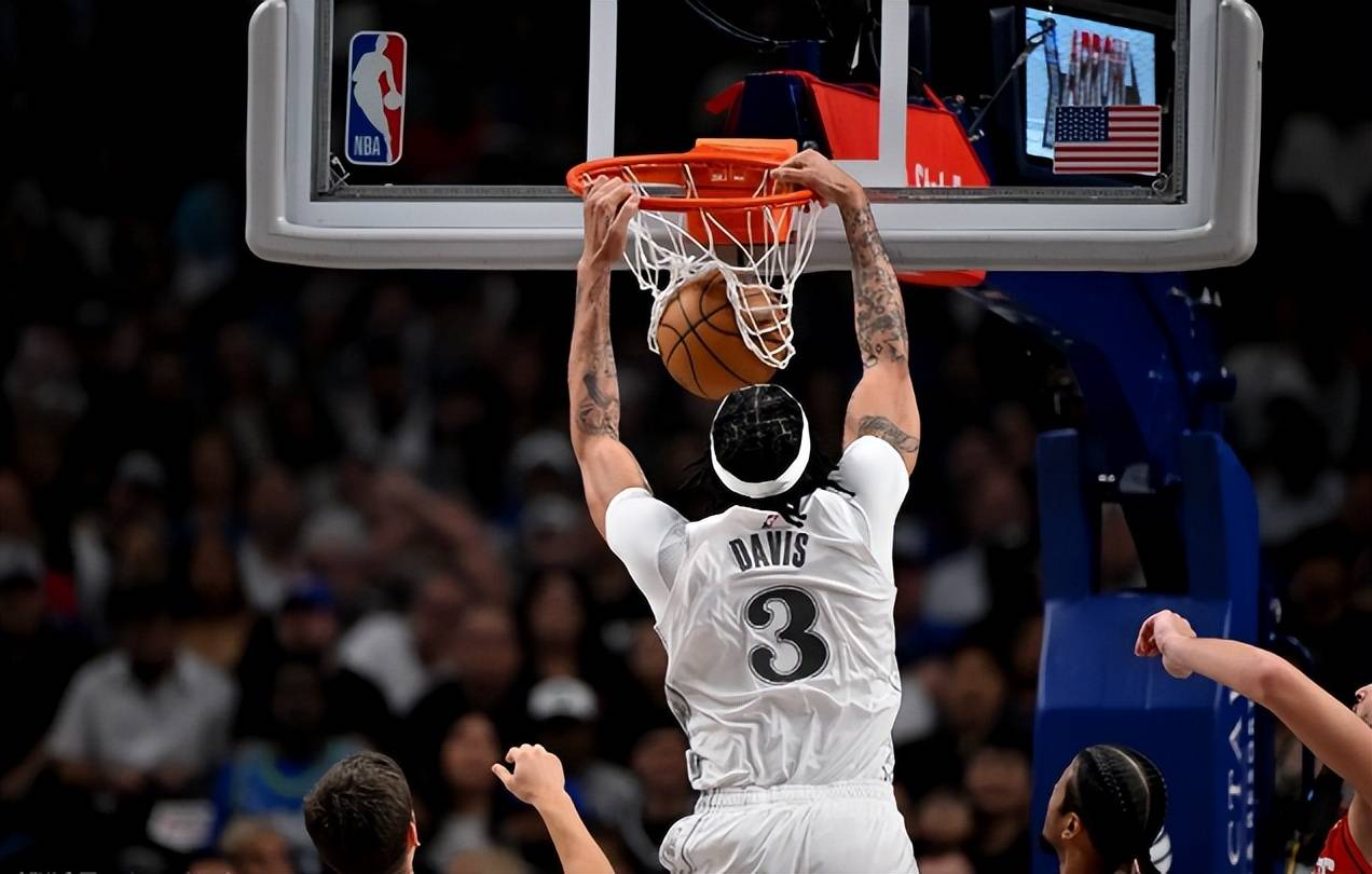 AYX-关于字母哥在法国队比赛中比赛局势复杂，比赛规则变更引发热议！上演精彩一战的信息